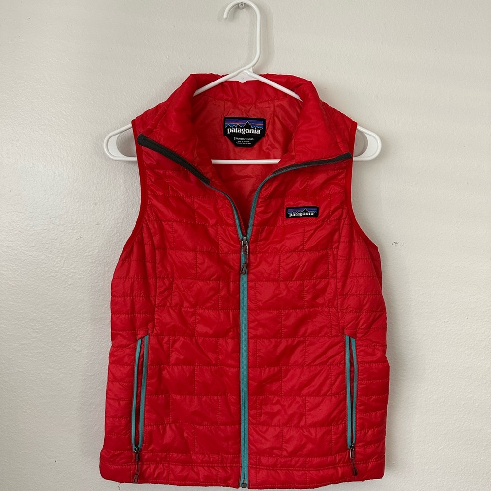 Patagonia Red Quilted Vest